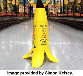 4 peels banana
